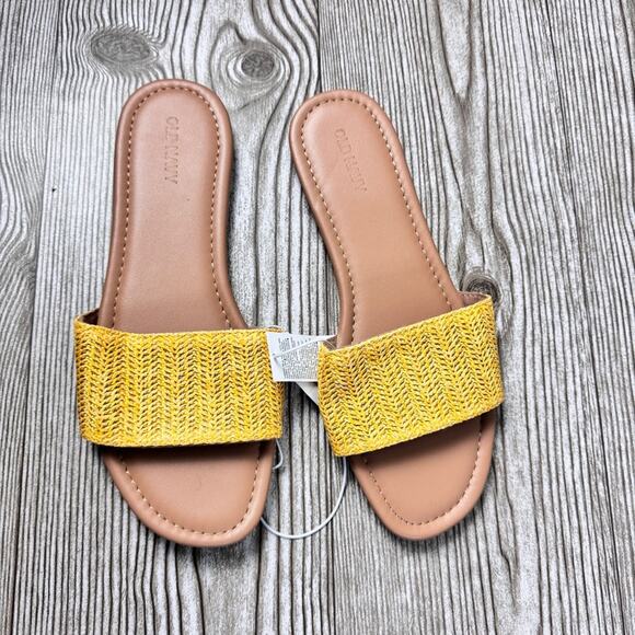 Old Navy Women's Low Heel  Slide Sandals Yellow Sz 7 NWT - Picture 3 of 9